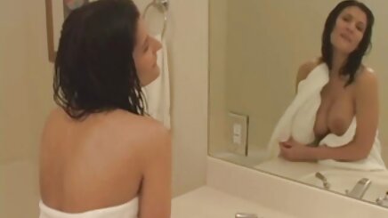 Kız. nude erotik video